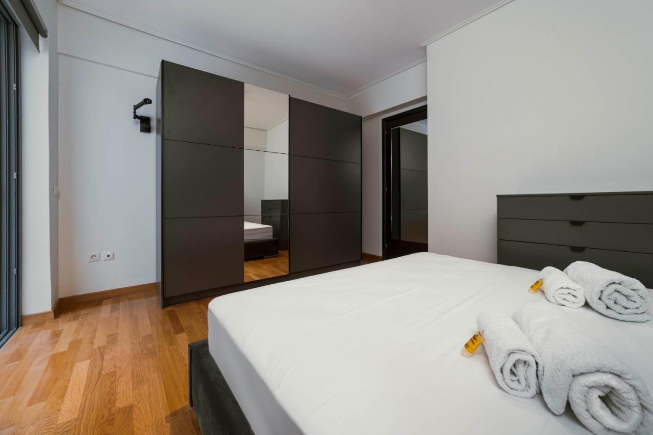 Lykabettus Gem With Yard And Parking Apartman Athén Kültér fotó